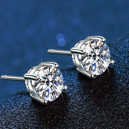 [AM]FOUR-PRONG MOISSANITE EARRINGS