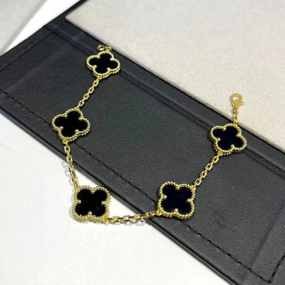 [AM]LUCKY CLOVER 5-MOTIF BRACELET - BLACK OXNY COLLECTION