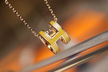 [AM]POP H PEDANT ROSE GOLD