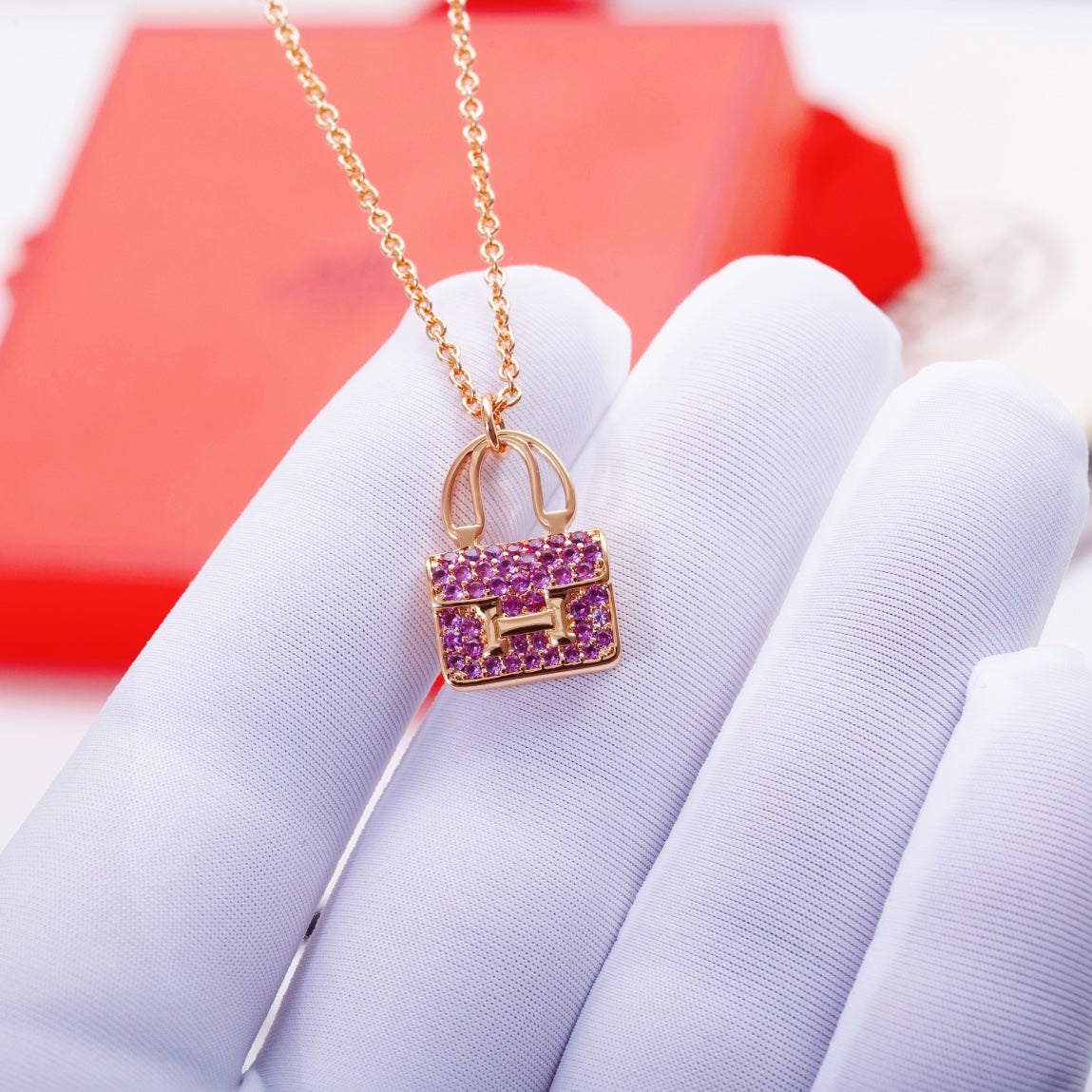 [AM]CONSTANCE PEDANT PURPLE DIAMOND NECKLACE