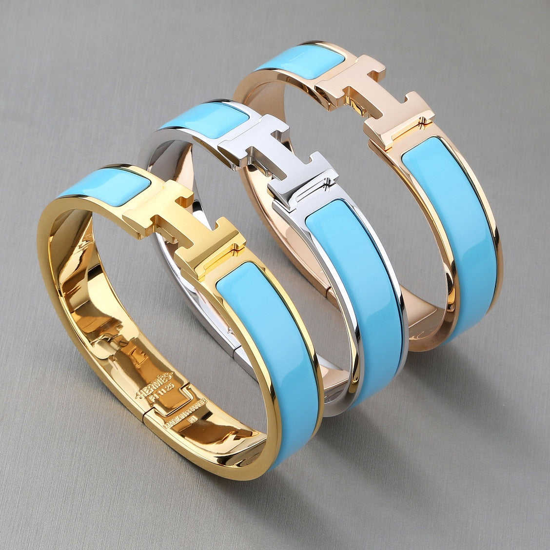 [AM]H CLOUD BLUE BRACELET