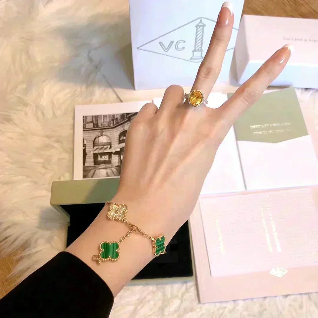 [AM]LUCKY CLOVER 5-MOTIF BRACELET - MALACHITE COLLECTION