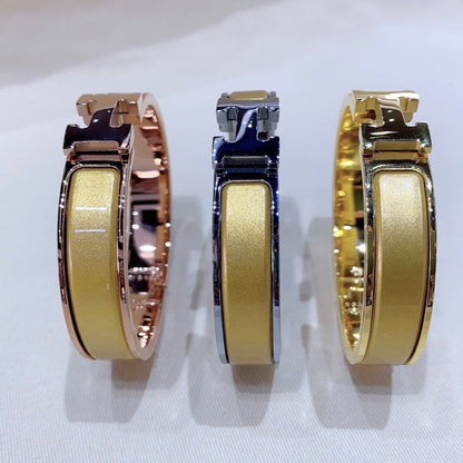 [AM]H CHAMPAGNE BRACELET