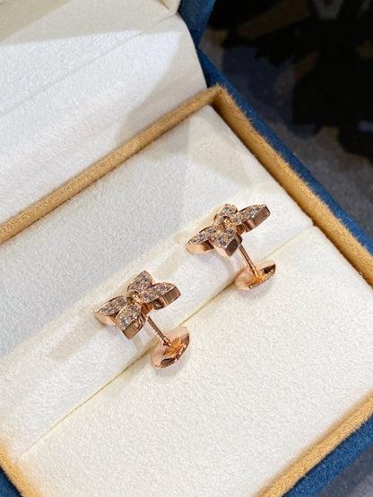 [AM]STAR DIAMOND EARRINGS
