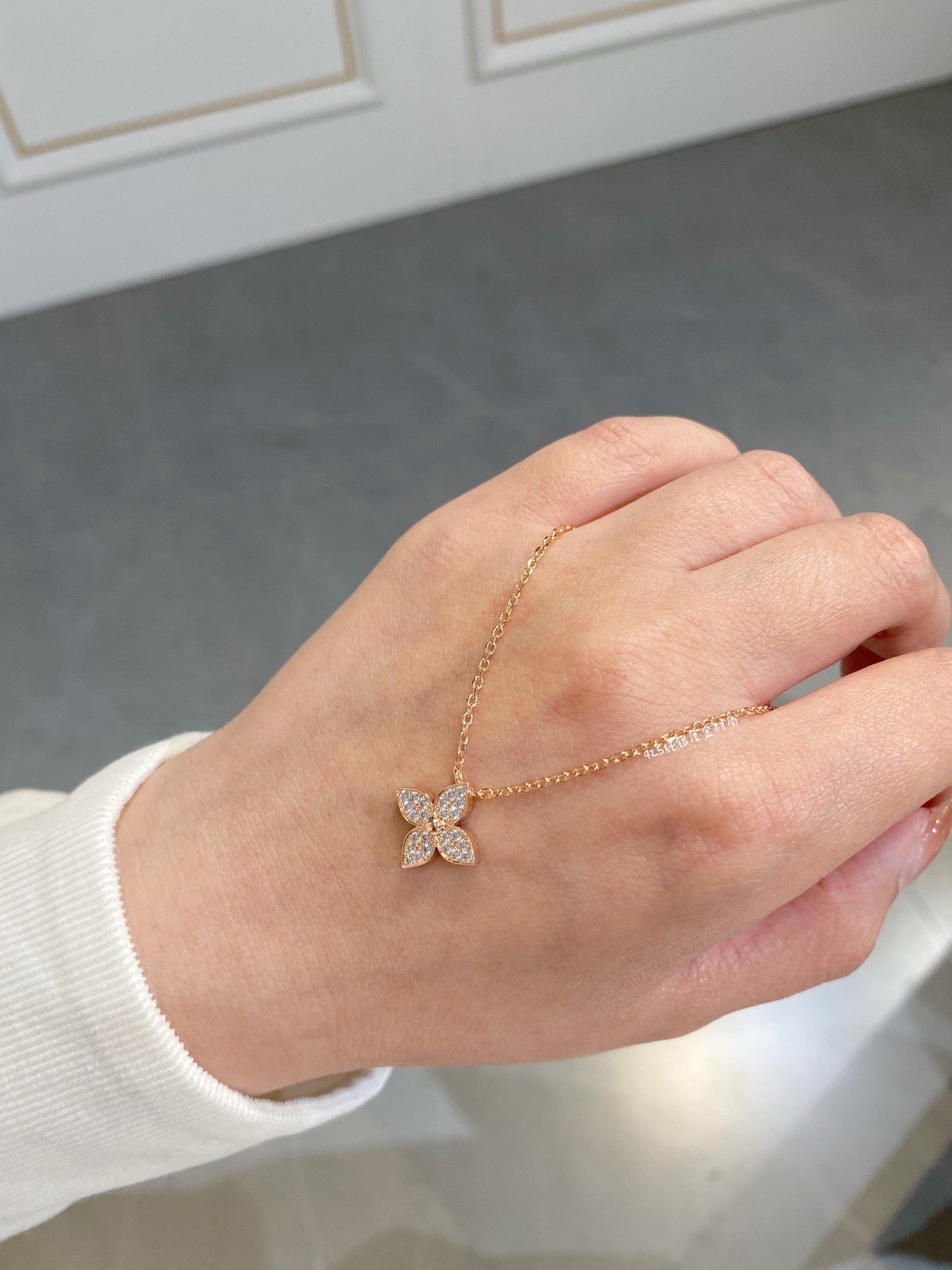 [AM]STAR DIAMOND NECKALCE