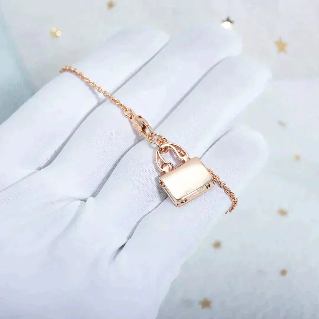 [AM]AMULETTE PEDANT ROSE GOLD NECKLACE