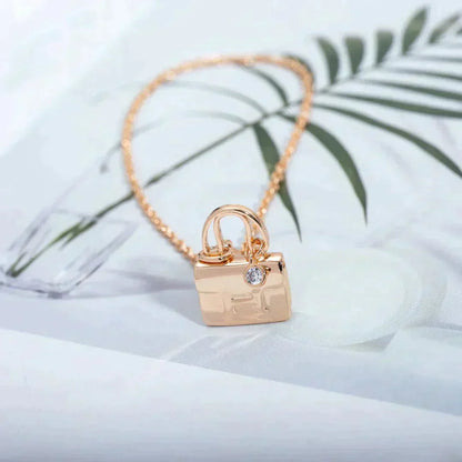 [AM]AMULETTE PEDANT ROSE GOLD NECKLACE