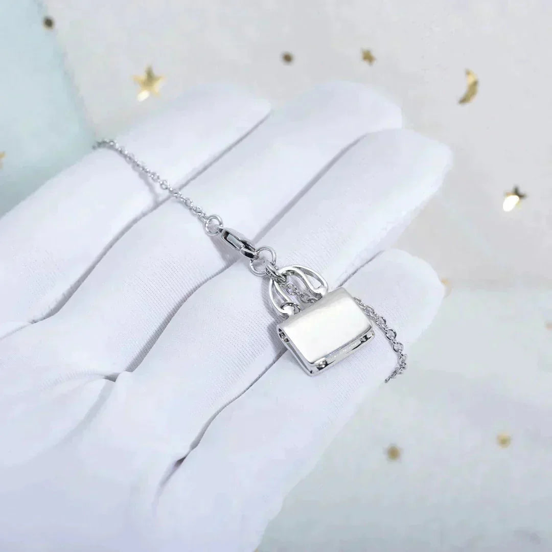 [AM]AMULETTE PEDANT SILVER NECKLACE