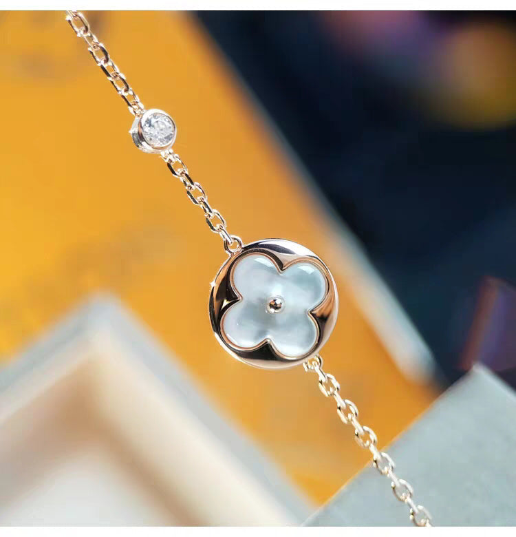 [AM]SUN MOP GOLD 1 DIAMOND NECKLACE