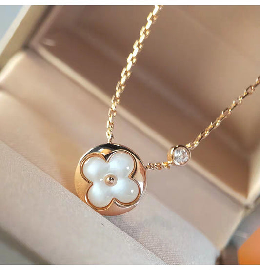 [AM]SUN MOP GOLD 1 DIAMOND NECKLACE