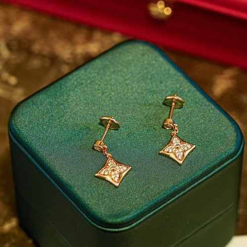 [AM]STAR DIAMONDS EARRINGS GOLD