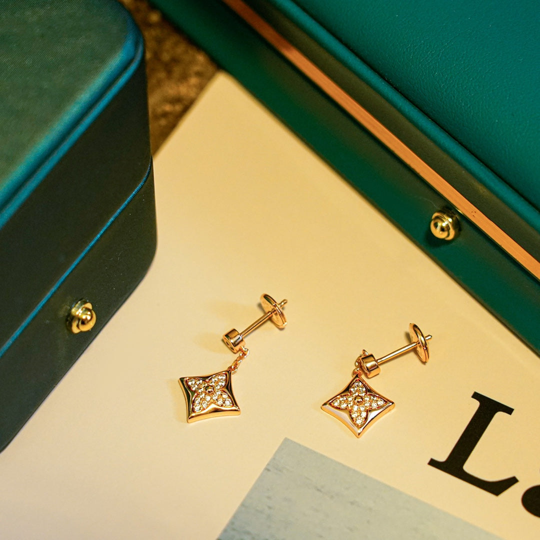[AM]STAR DIAMONDS EARRINGS GOLD