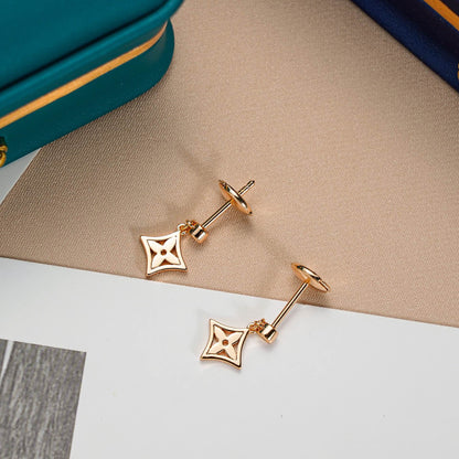 [AM]STAR EARRINGS GOLD