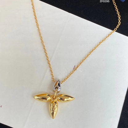 [AM]LOUISETTE PEDANT GOLD NECKLACE