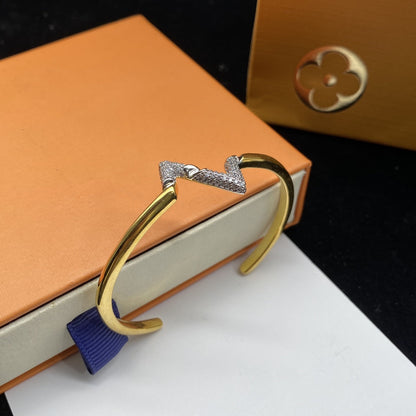[AM]VOLTE UPSITE DOWN DIAMOND GOLD OPEN BRACELET