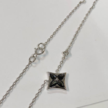 [AM]STAR BLACK MOP NECKLACE