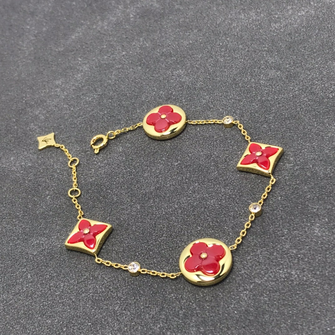[AM]STAR AND SUN CARNELIAN 4 MOTIFS 3 DIAMONDS