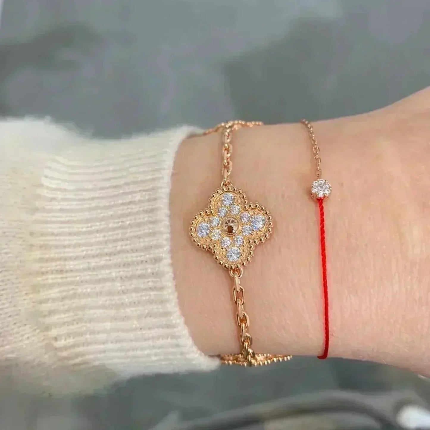 [AM]LUCKY CLOVER 5-MOTIF BRACELET - FULL-DIAMOND