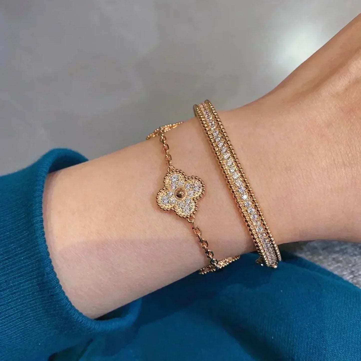 [AM]LUCKY CLOVER 5-MOTIF BRACELET - FULL-DIAMOND
