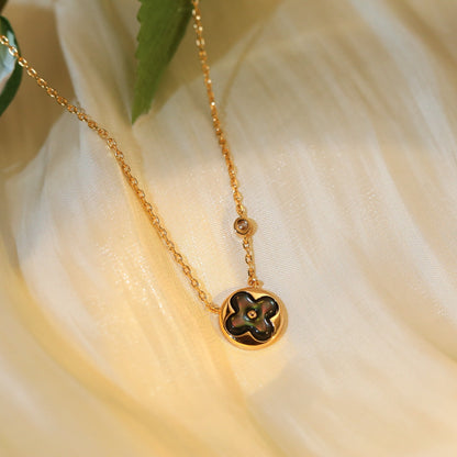 [AM]SUN PEDANT ROSE GOLD 1 DIAMOND NECKLACE