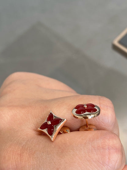 [AM]STAR AND SUN ROSE GOLD CARNELIAN STUD EARRINGS