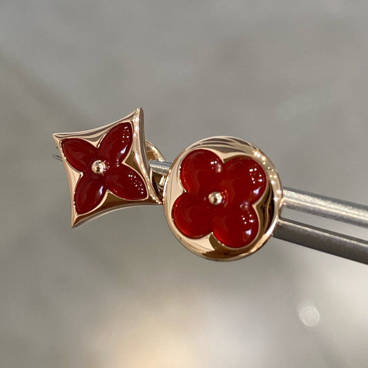 [AM]STAR AND SUN ROSE GOLD CARNELIAN STUD EARRINGS