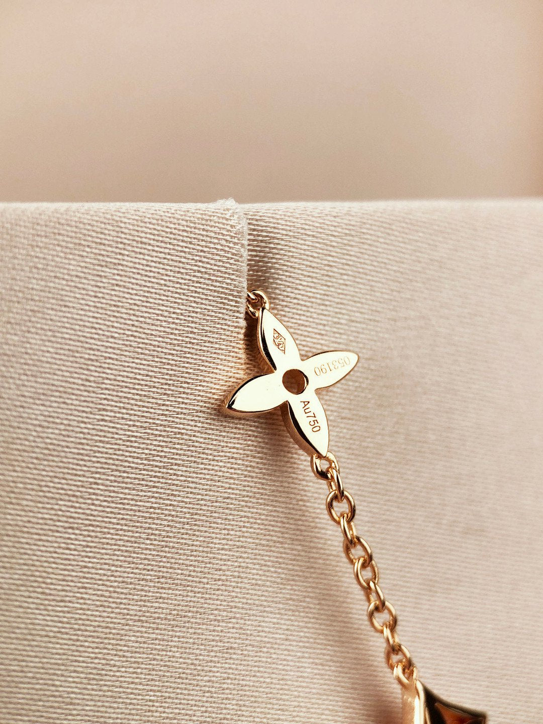 [AM]STAR AND SUN 7 MOTIFS GOLD BRACELET