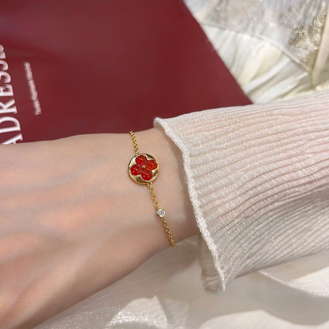[AM]SUN PEDANT CARNELIAN BRACELET