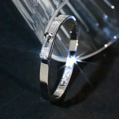 [AM]KELLY SILVER DIAMOND BRACELET