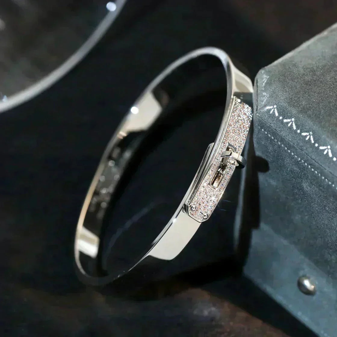 [AM]KELLY SILVER DIAMOND BRACELET