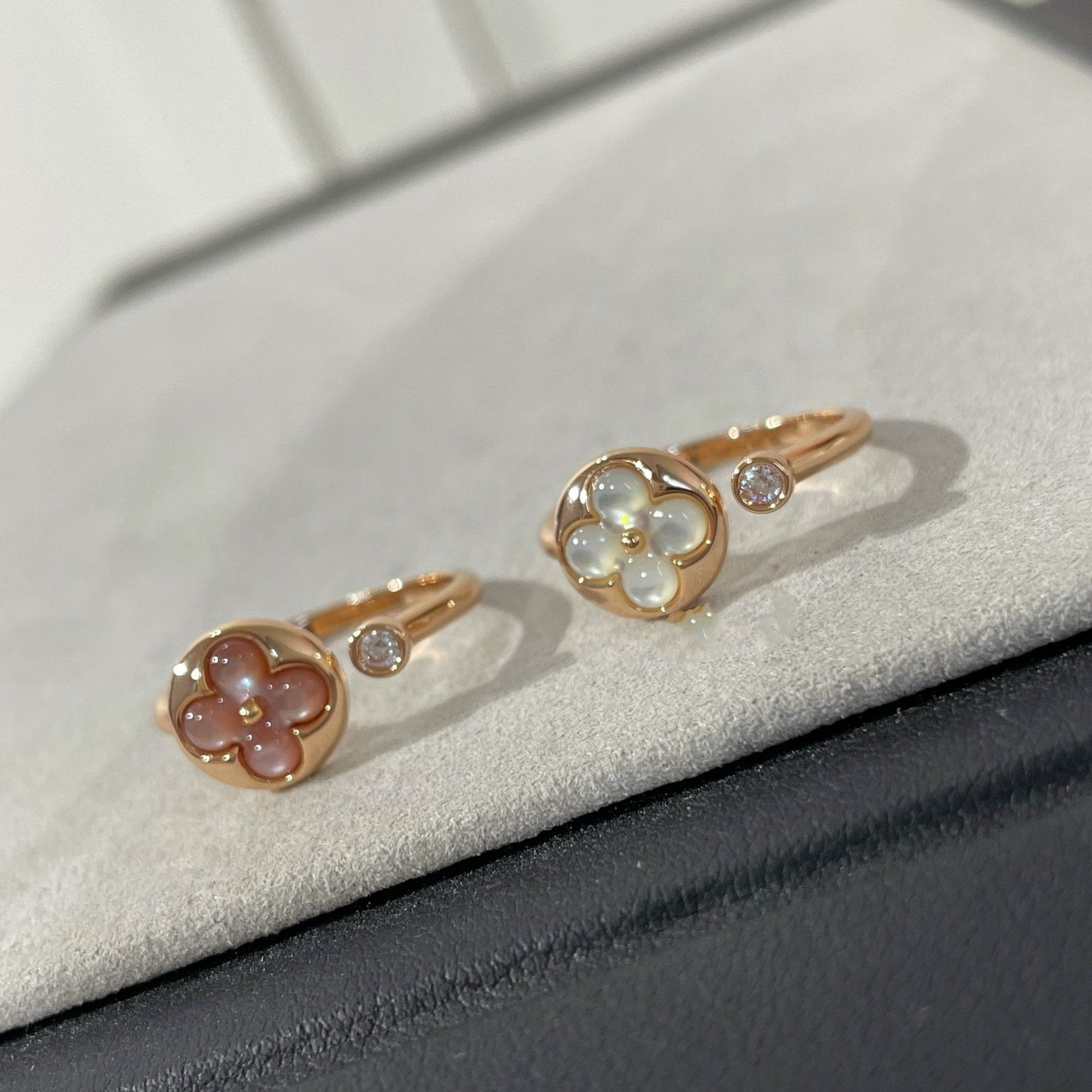 [AM]SUN 1 DIAMOND PINK MOP RING