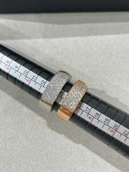[AM]LIENS EVIDENCE  DIAMOND PAVED RING