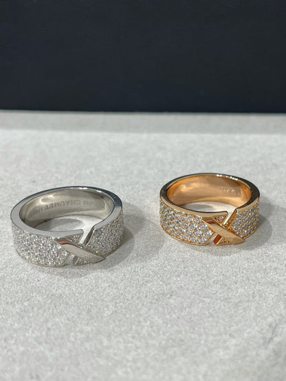 [AM]LIENS EVIDENCE  DIAMOND PAVED RING