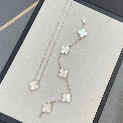 [AM]LUCKY CLOVER 5-MOTIF BRACELET - WHITE MOTHER-OF-PEARL COLLECTION