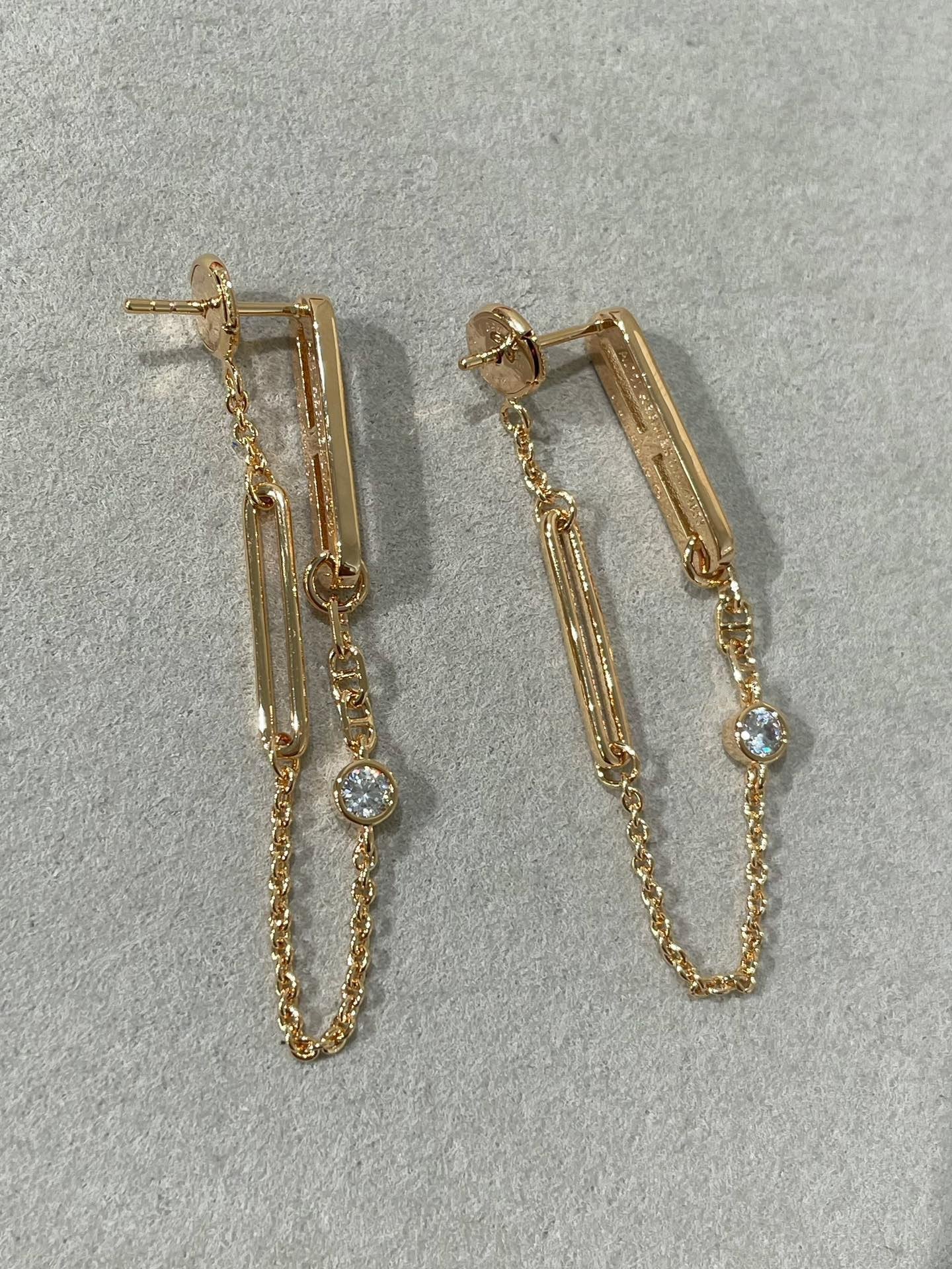 [AM]CHAINE CHAOS DIAMOND DROP EARRINGS
