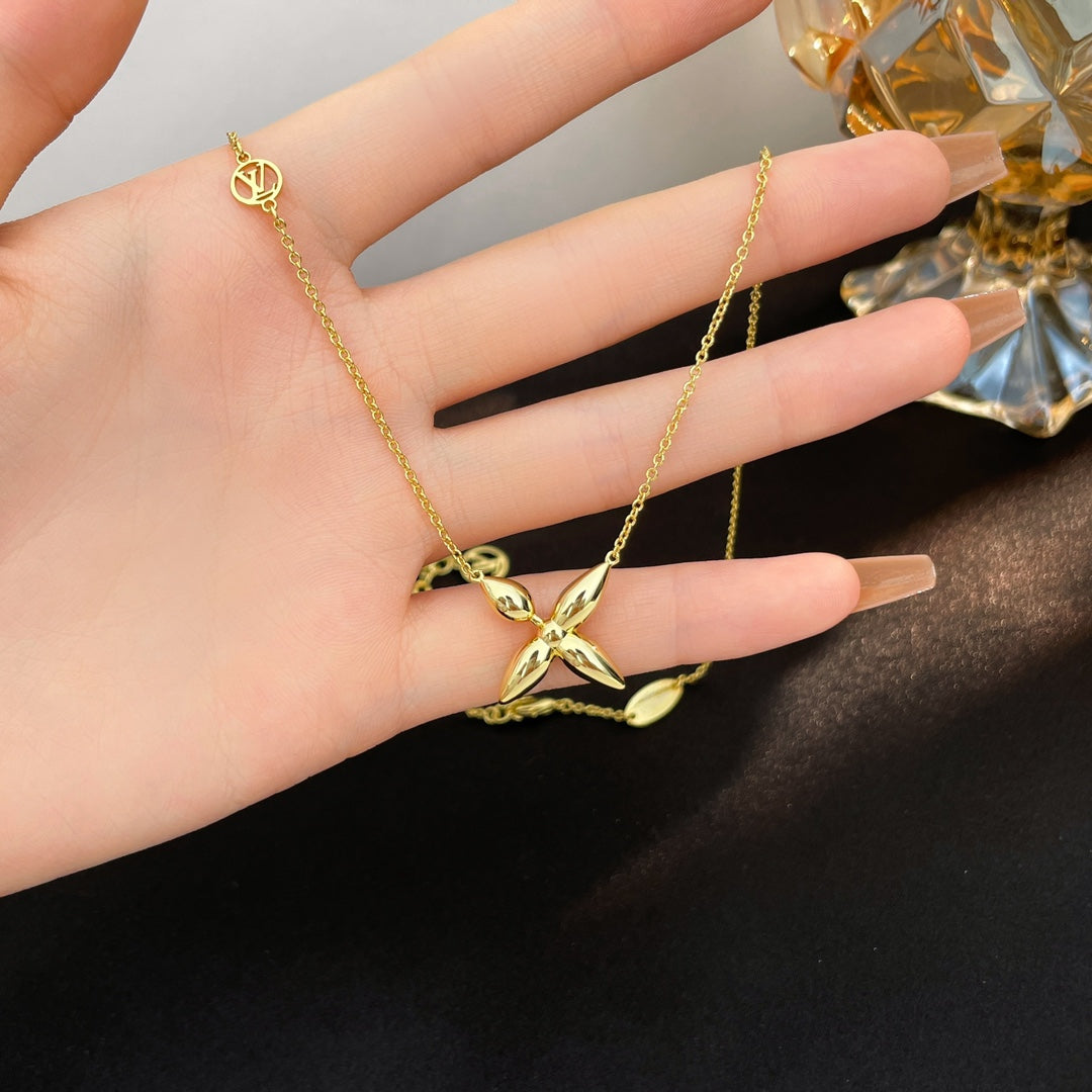 [AM]LOUISETTE GOLD NECKLACE