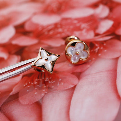 [AM]STAR AND SUN ROSE GOLD MOP STUD EARRINGS