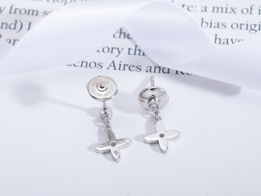 [AM]VIDYLLE SILVER DIAMOND MINI DROP EARRINGS