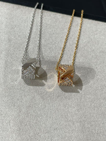[AM]LIENS EVIDENCE DIAMOND PAVED NECKLACE