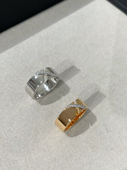 [AM]LIENS EVIDENCE DIAOMOND RING