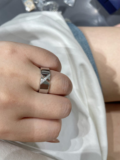 [AM]LIENS EVIDENCE DIAOMOND RING