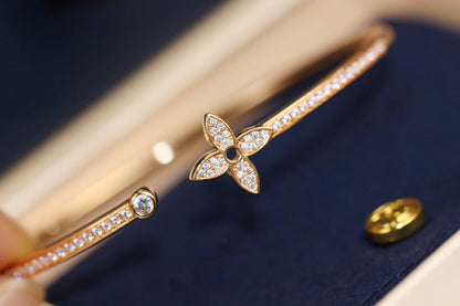 [AM]IDYLLE ROSE GOLD OPEN BRACELET DIAMOND PAVED