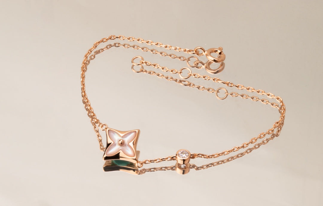 [AM]STAR PINK MOP 1 DIAMOND ROSE GOLD NECKLACE