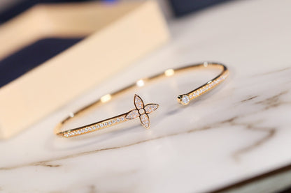 [AM]IDYLLE GOLD OPEN BRACELET DIAMOND PAVED