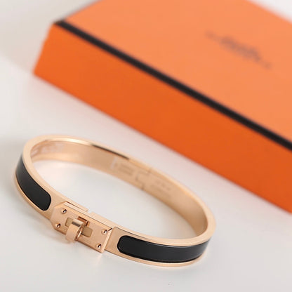 [AM]HM KELLY BLACK BRACELET