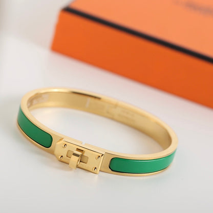 [AM]HM KELLY GREEN BRACELET