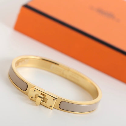 [AM]HM KELLY GREY BRACELET