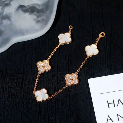 [AM]LUCKY CLOVER 5-MOTIF BRACELET - WHITE MOTHER-OF-PEARL COLLECTION