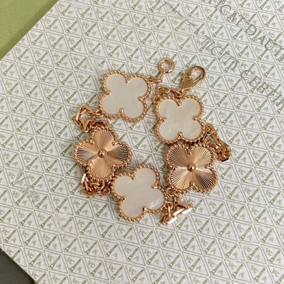 [AM]LUCKY CLOVER 5-MOTIF BRACELET - WHITE MOTHER-OF-PEARL COLLECTION
