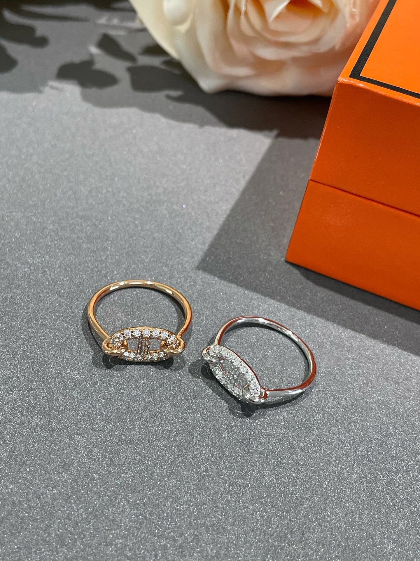 [AM]RONDE SMALL DIAMOND RING